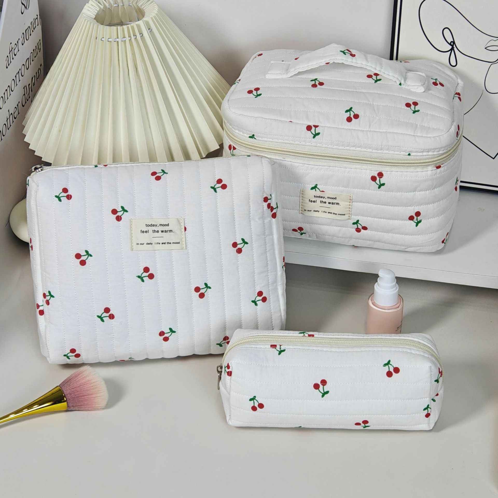 Makeup Women's Large-Capacity Portable Storage Bag